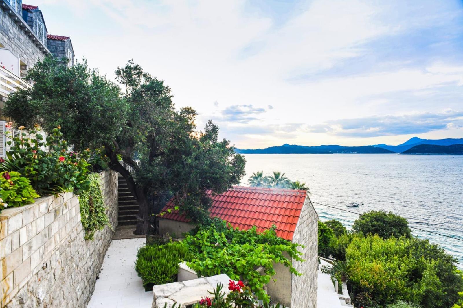 Boutique Hotel Tomic Лопуд Экстерьер фото